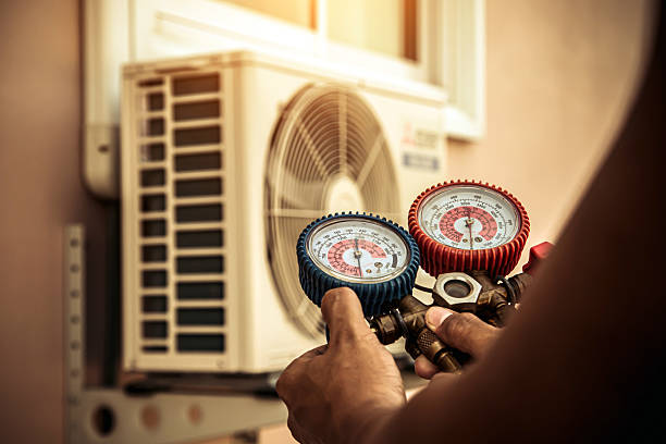 Professional Heat Pump Repair technician working in Waldo, FL